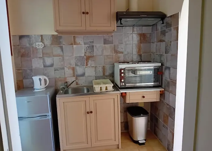 Mandaniki דירה *