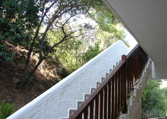 Mandaniki דירה *